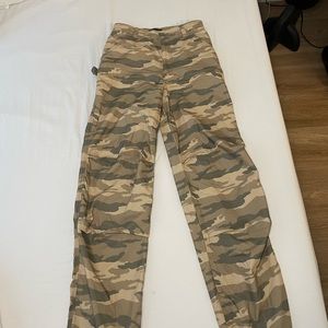 Asos camo cargo pants size 4